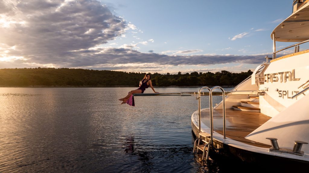 753907996-cristal-lifestyle-exterior-2025-21